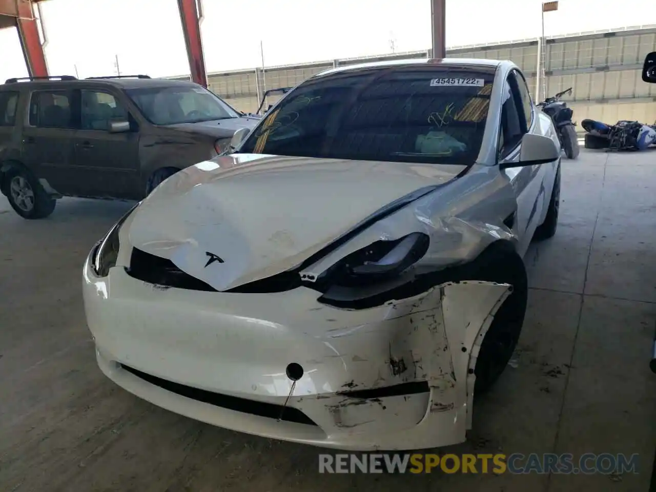 2 Photograph of a damaged car 5YJYGDEF3MF246227 TESLA MODEL Y 2021