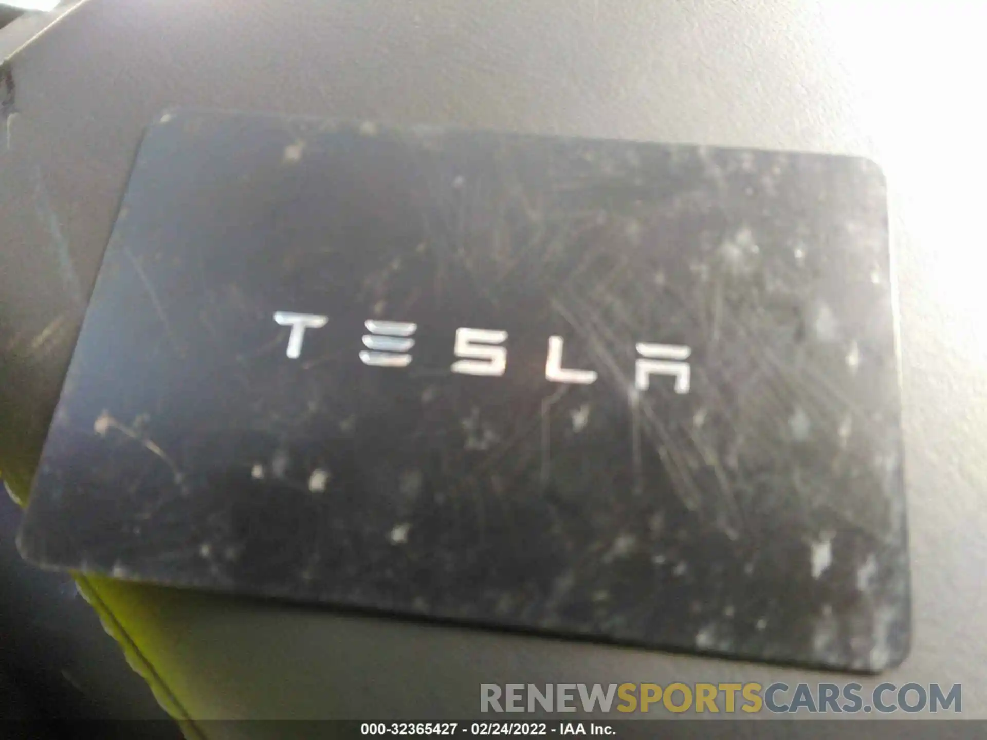 11 Photograph of a damaged car 5YJYGDEF3MF271337 TESLA MODEL Y 2021