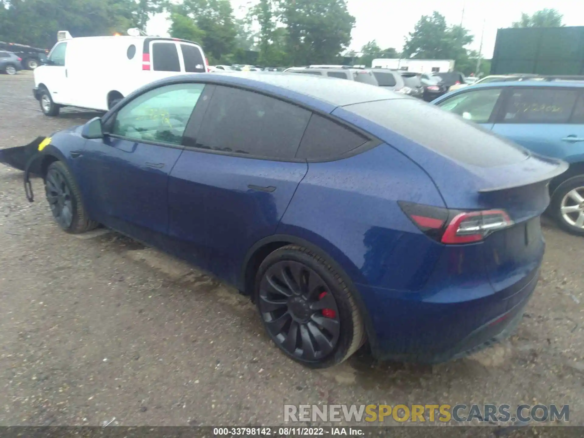 3 Photograph of a damaged car 5YJYGDEF4MF194834 TESLA MODEL Y 2021