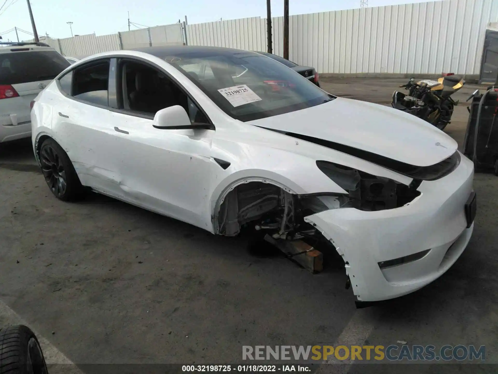 1 Photograph of a damaged car 5YJYGDEF4MF250769 TESLA MODEL Y 2021