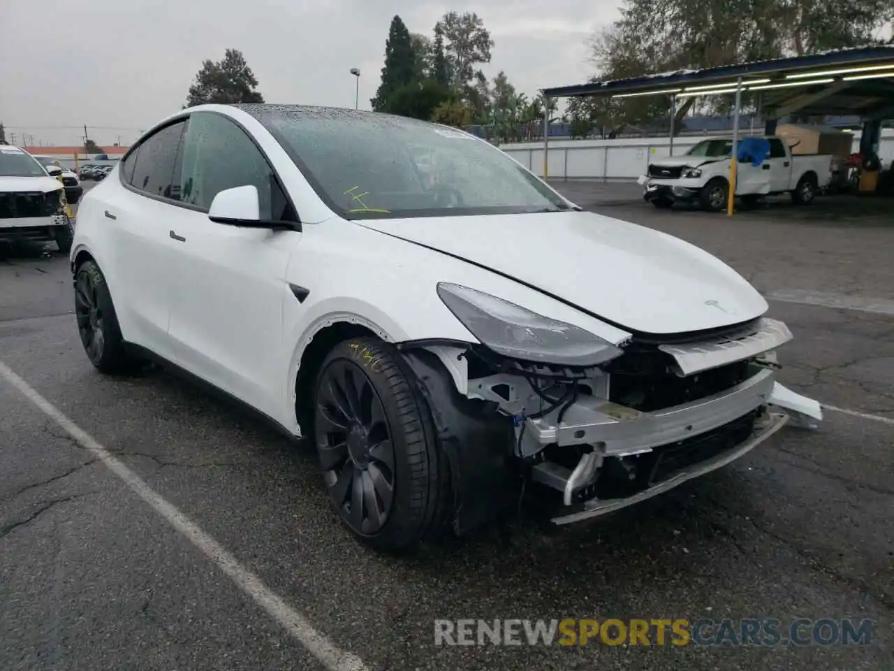 1 Photograph of a damaged car 5YJYGDEF4MF278118 TESLA MODEL Y 2021