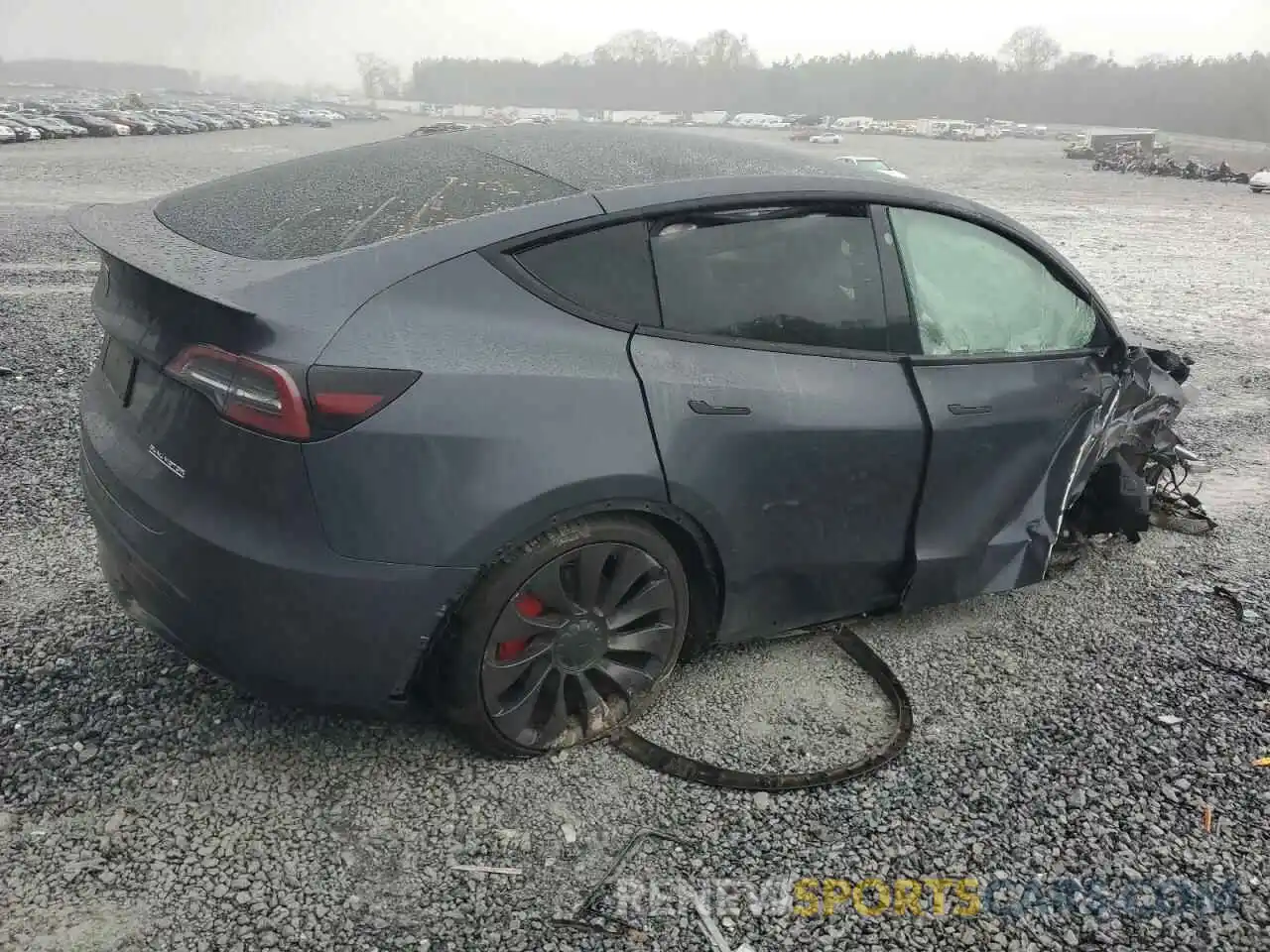 3 Photograph of a damaged car 5YJYGDEF4MF301414 TESLA MODEL Y 2021