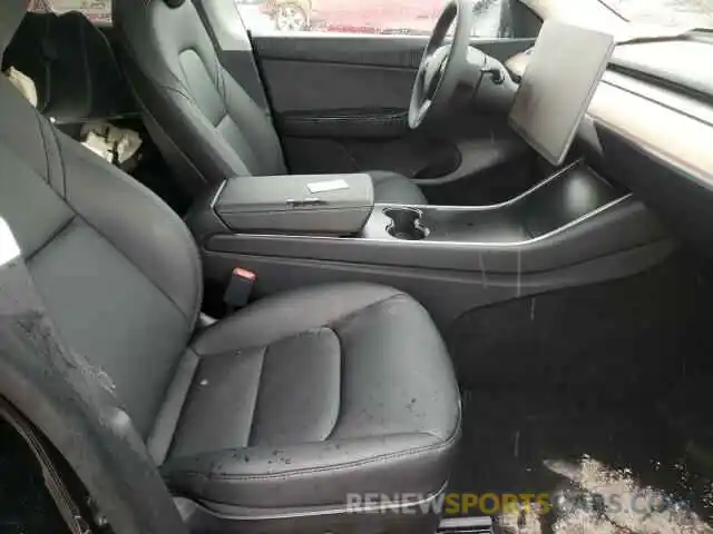 5 Photograph of a damaged car 5YJYGDEF5MF078364 TESLA MODEL Y 2021