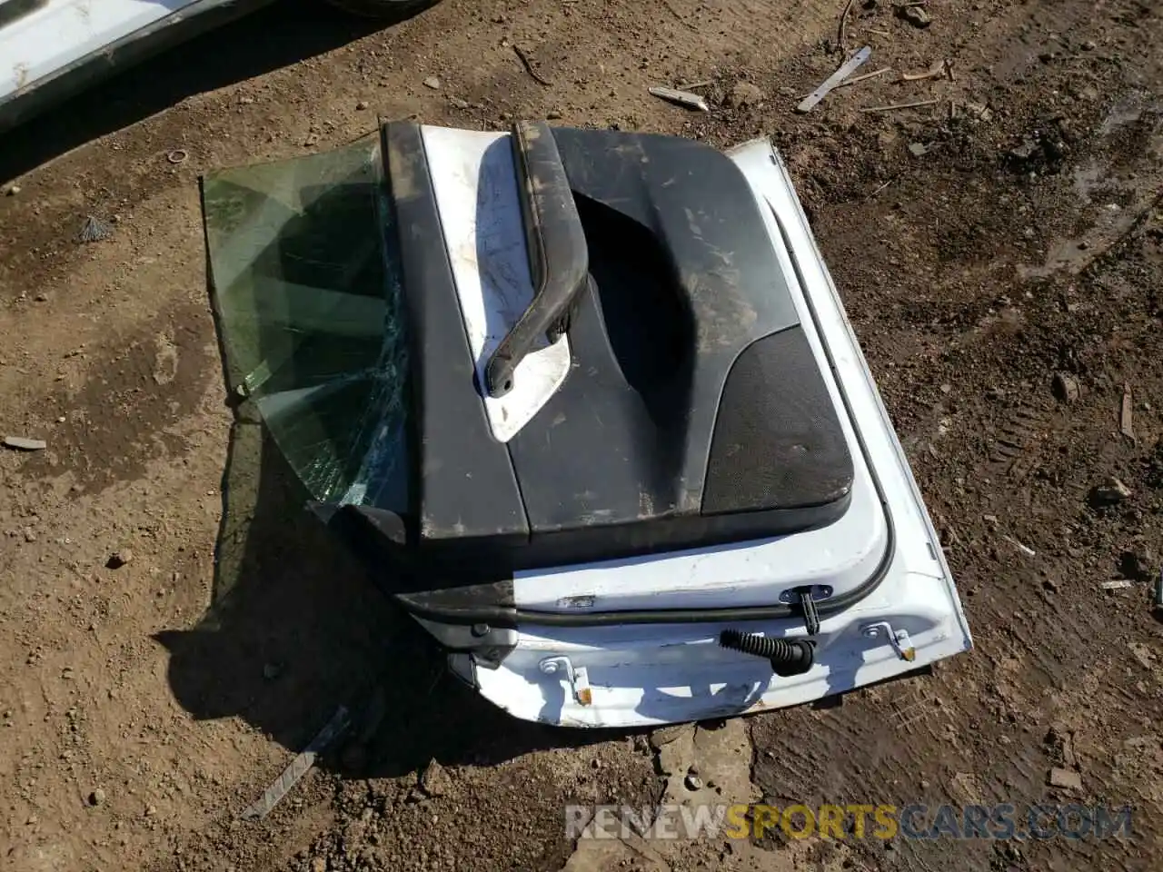 9 Photograph of a damaged car 5YJYGDEF5MF079109 TESLA MODEL Y 2021