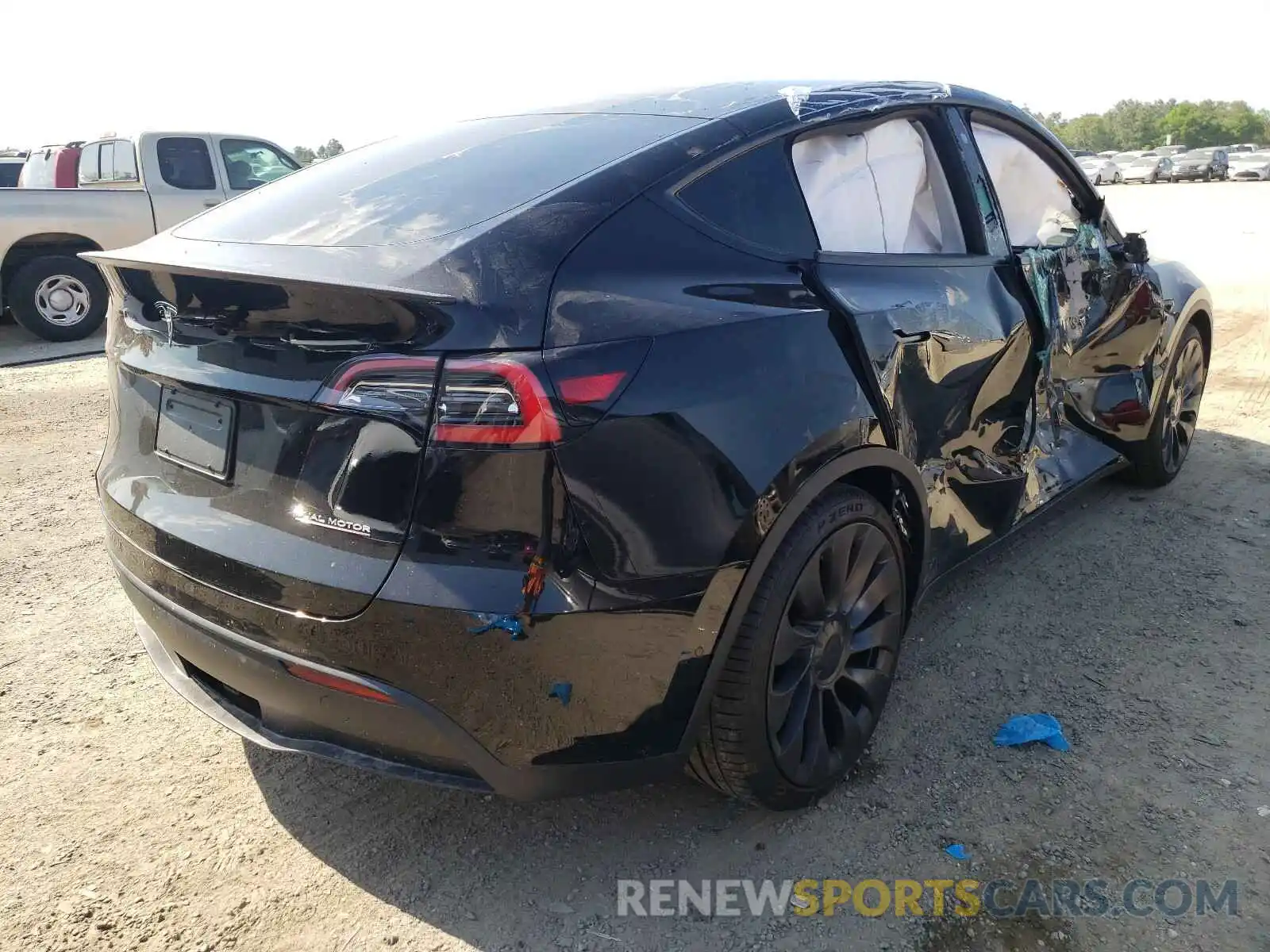 4 Photograph of a damaged car 5YJYGDEF5MF079174 TESLA MODEL Y 2021