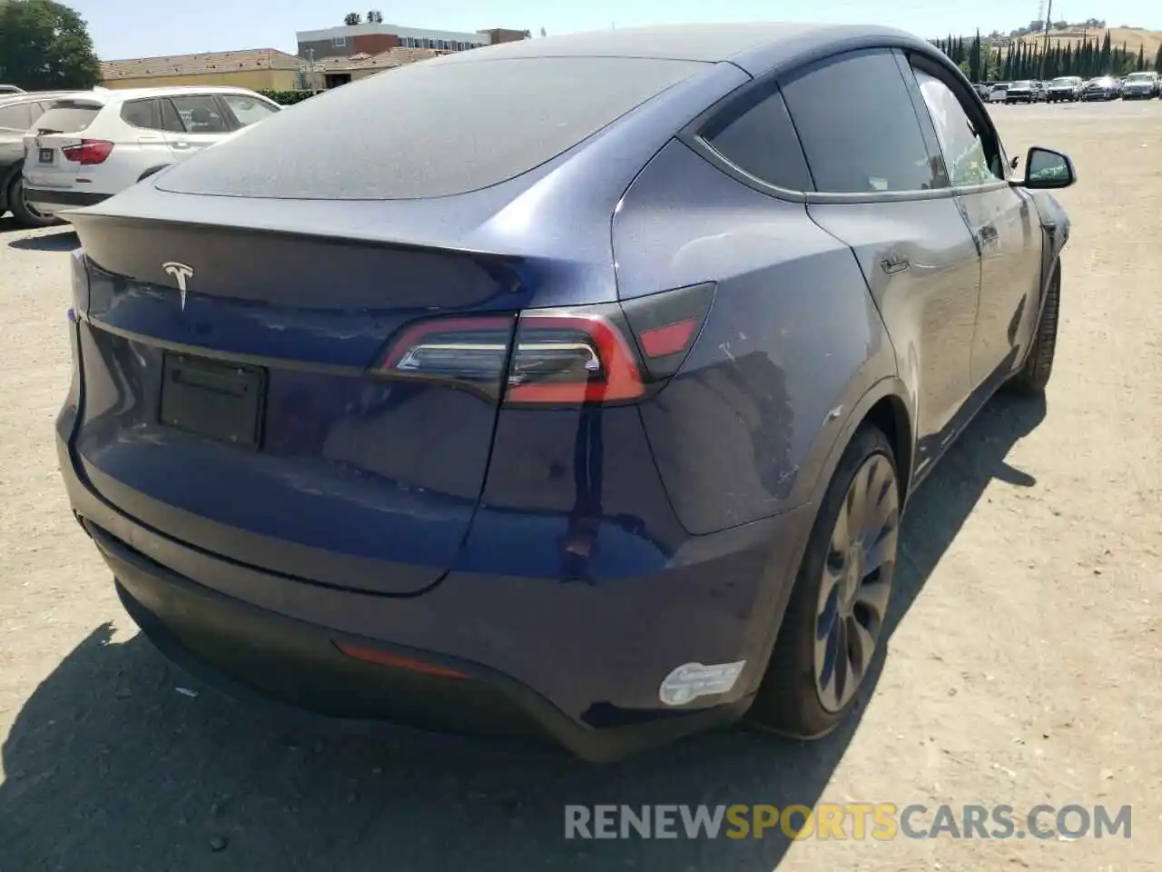 4 Фотография поврежденного автомобиля 5YJYGDEF5MF134075 TESLA MODEL Y 2021