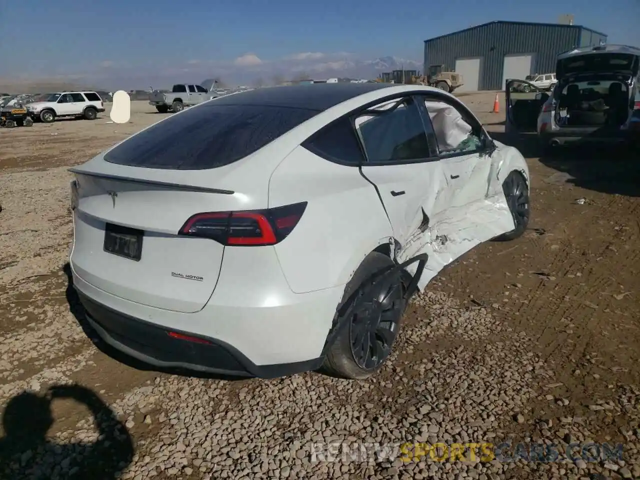 4 Фотография поврежденного автомобиля 5YJYGDEF5MF146730 TESLA MODEL Y 2021