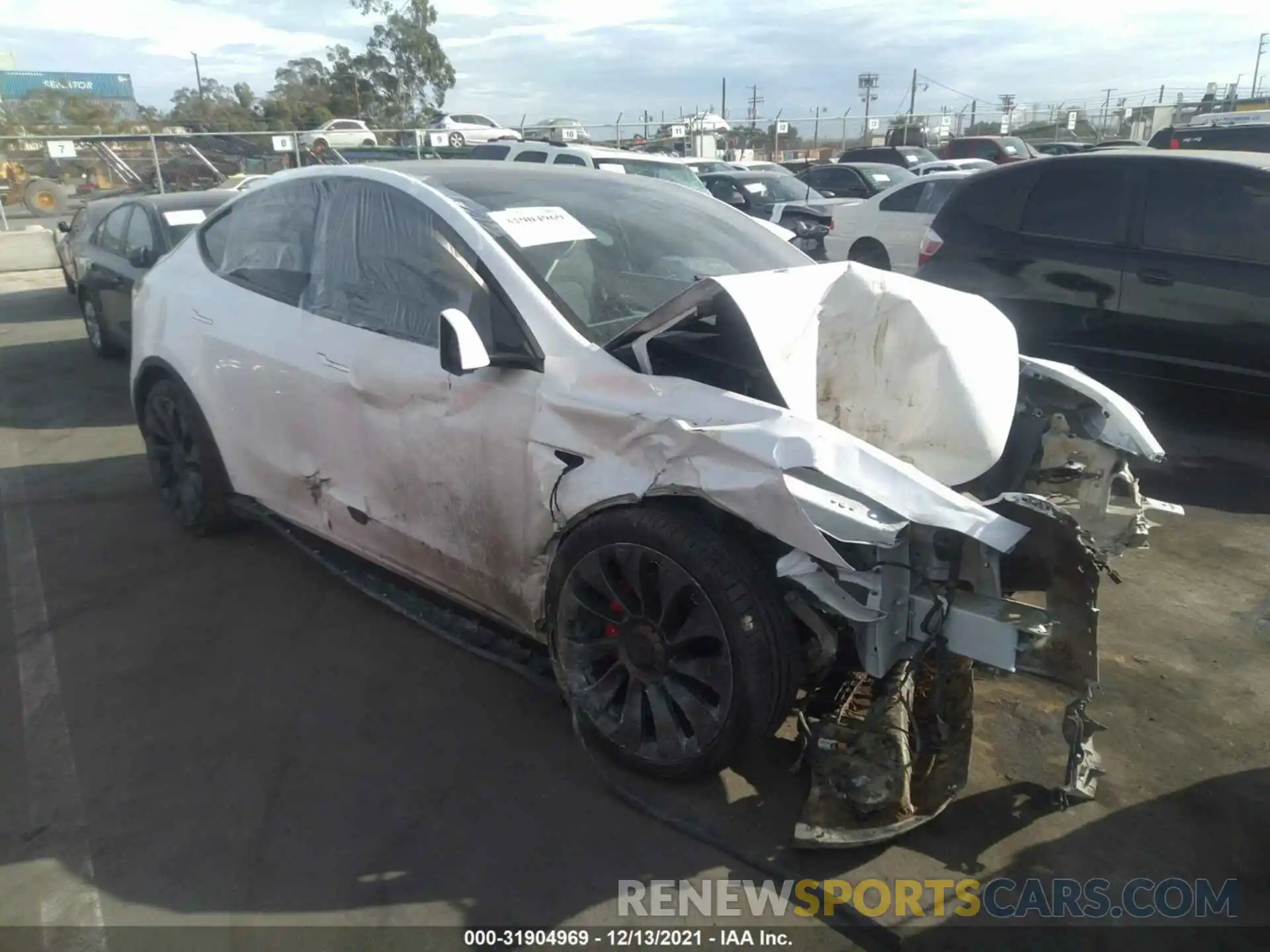 1 Photograph of a damaged car 5YJYGDEF5MF209440 TESLA MODEL Y 2021