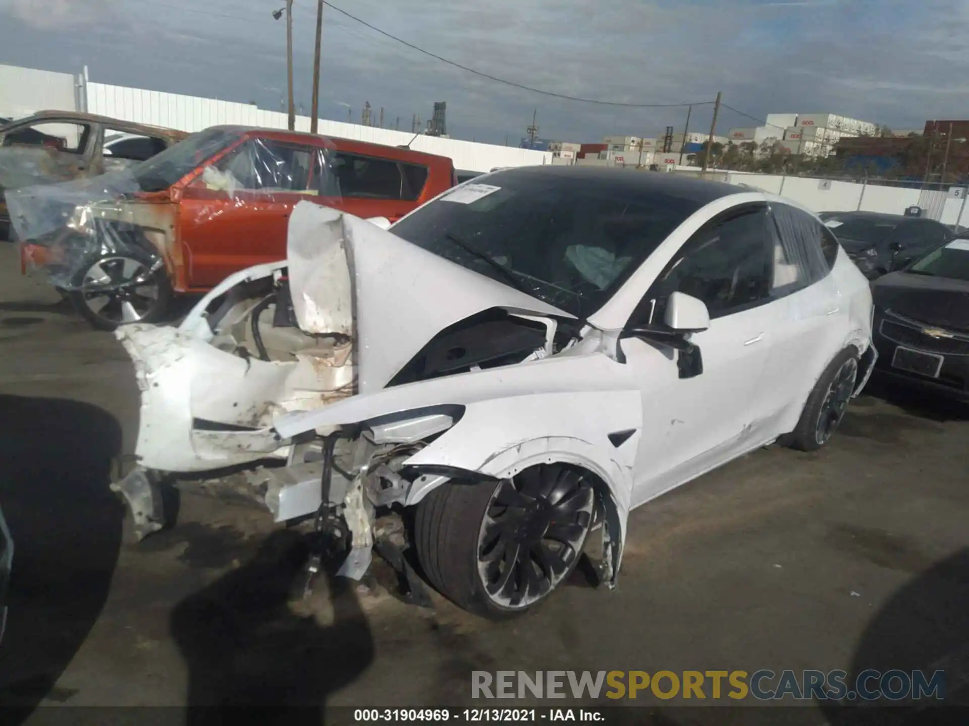 2 Photograph of a damaged car 5YJYGDEF5MF209440 TESLA MODEL Y 2021