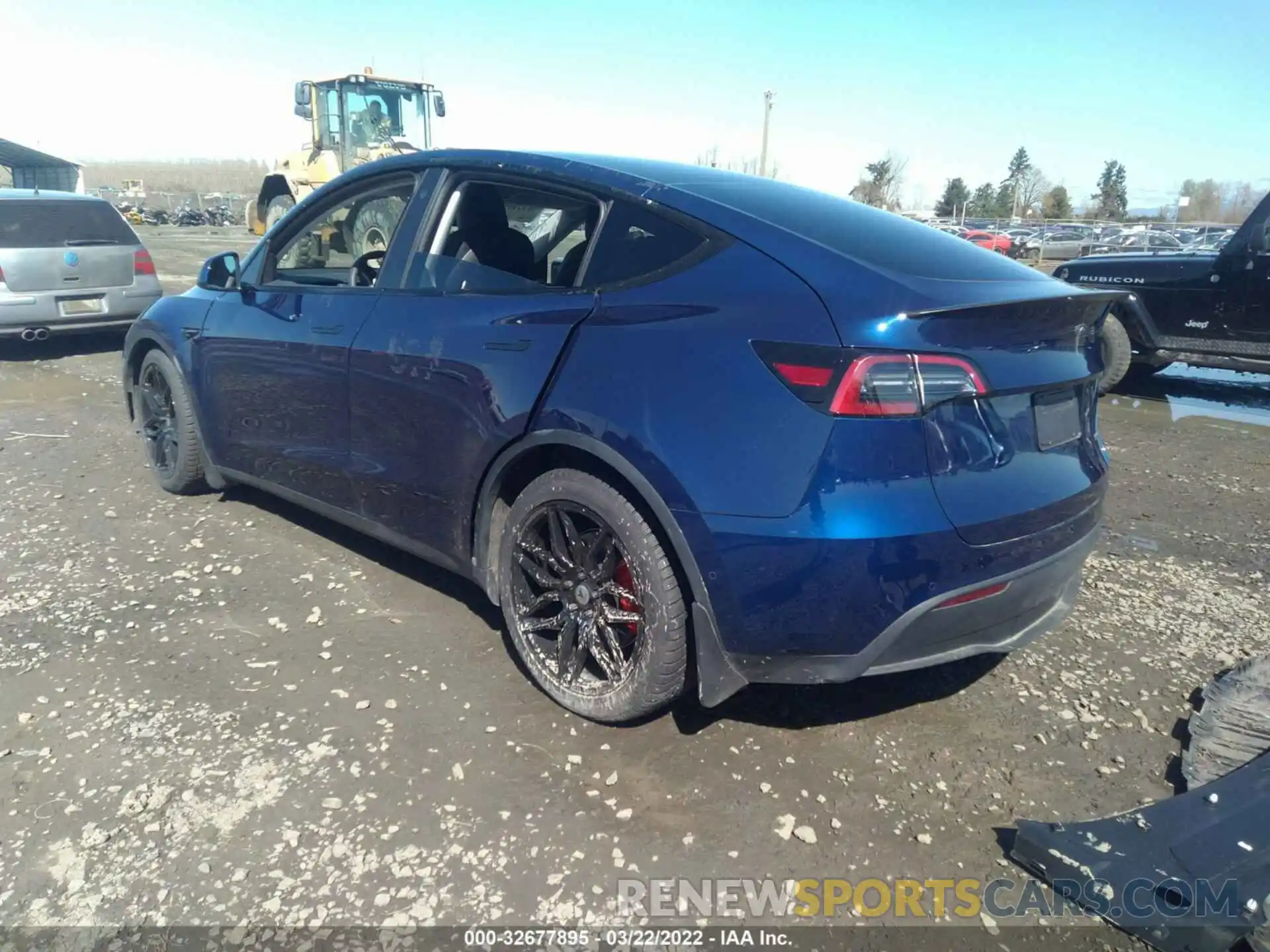 3 Photograph of a damaged car 5YJYGDEF6MF139463 TESLA MODEL Y 2021