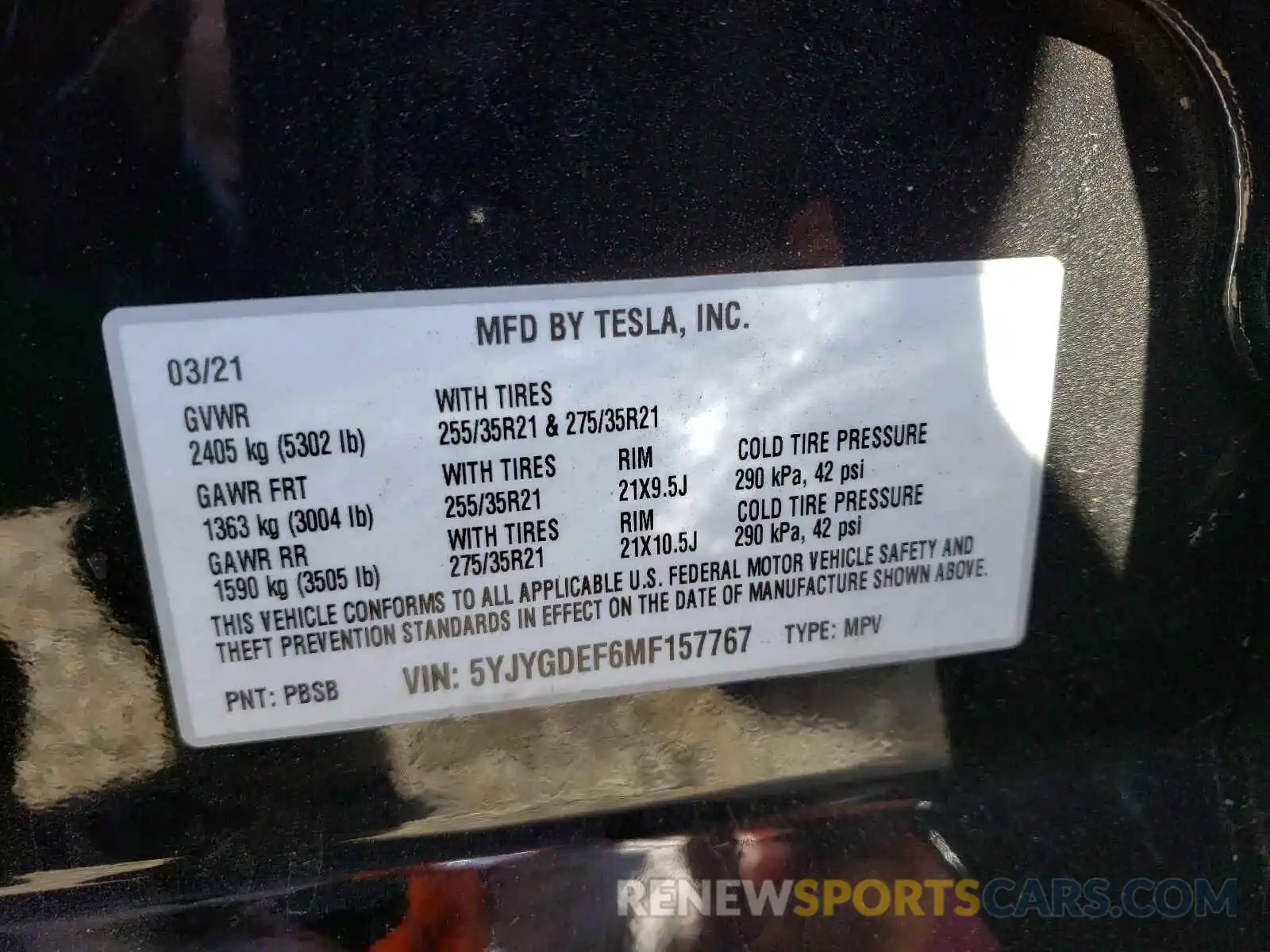 10 Photograph of a damaged car 5YJYGDEF6MF157767 TESLA MODEL Y 2021