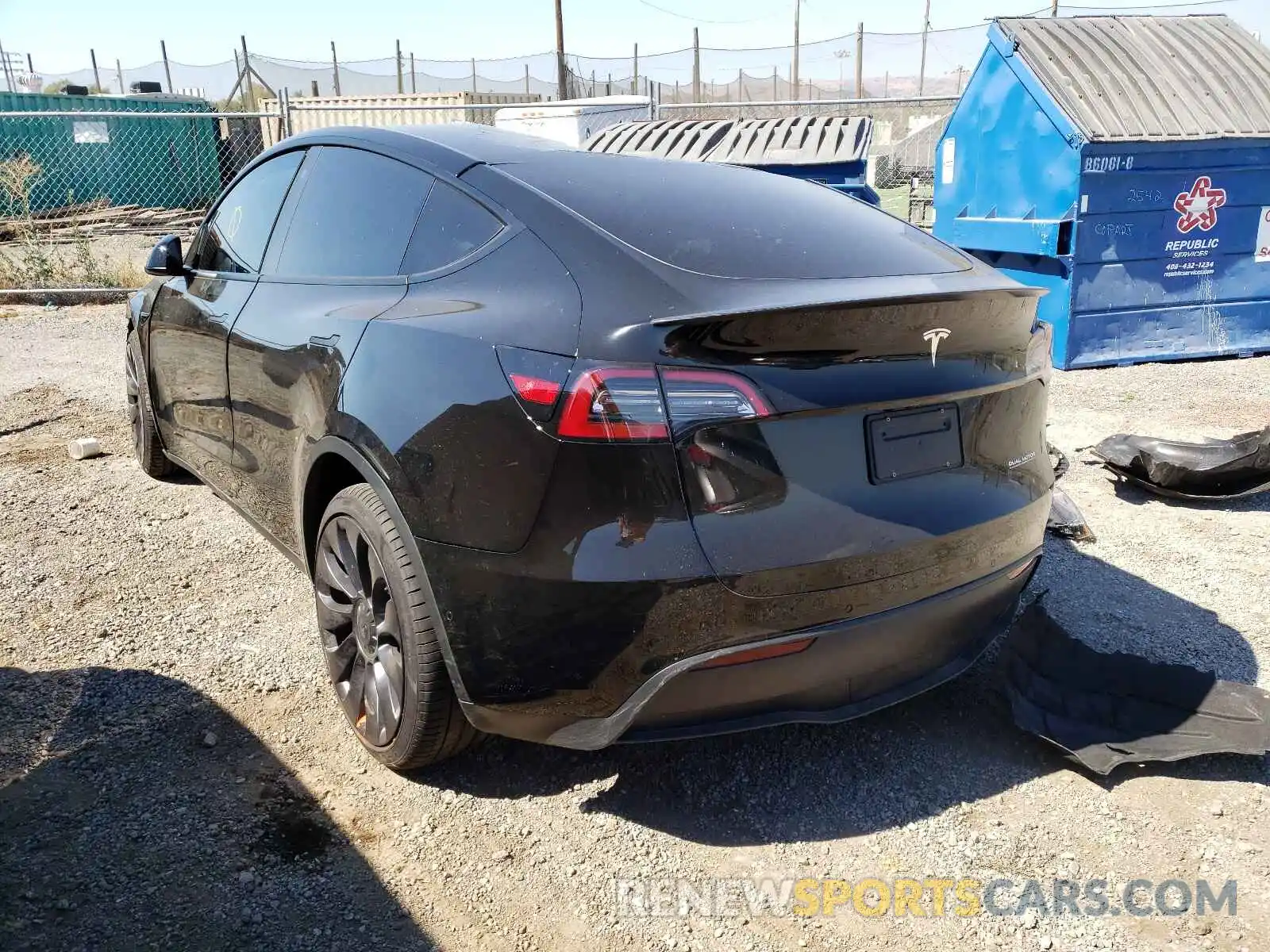 3 Фотография поврежденного автомобиля 5YJYGDEF6MF157767 TESLA MODEL Y 2021