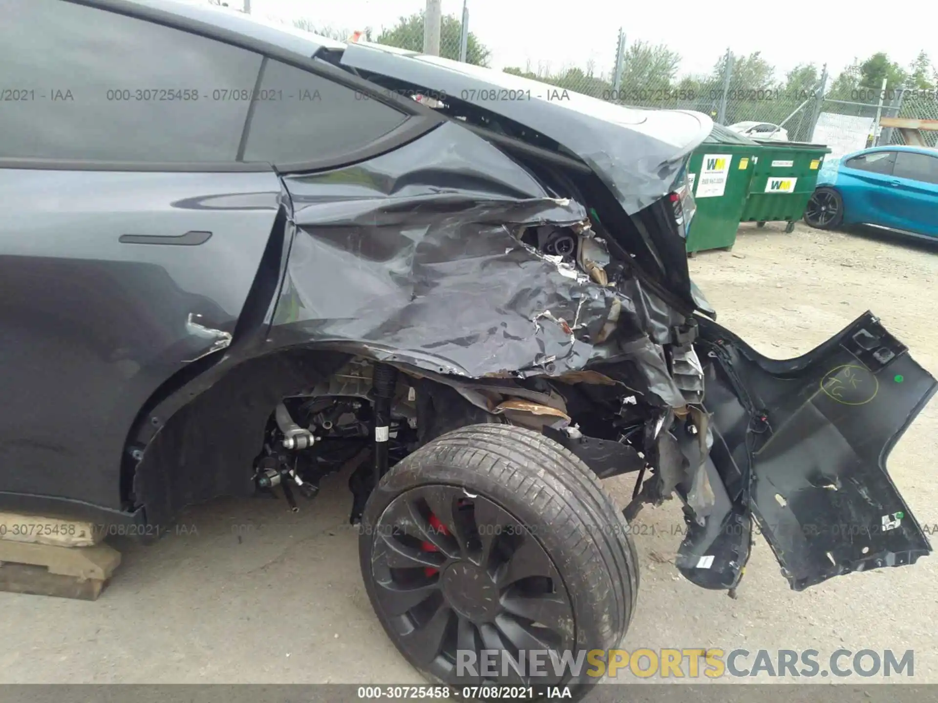 6 Photograph of a damaged car 5YJYGDEF6MF201556 TESLA MODEL Y 2021