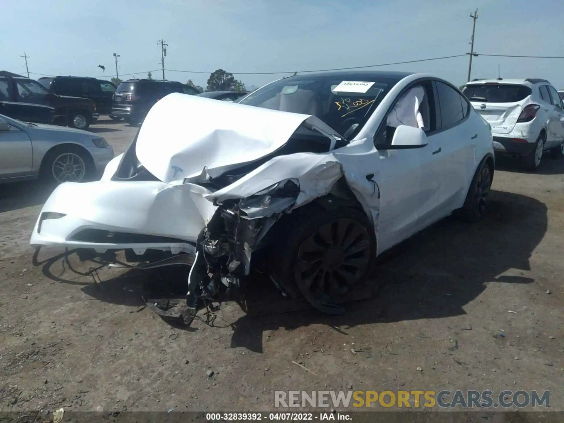 6 Photograph of a damaged car 5YJYGDEF6MF252538 TESLA MODEL Y 2021