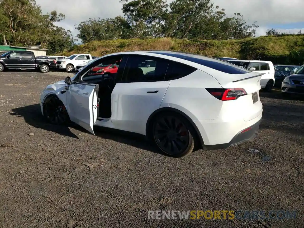 2 Photograph of a damaged car 5YJYGDEF7MF076213 TESLA MODEL Y 2021