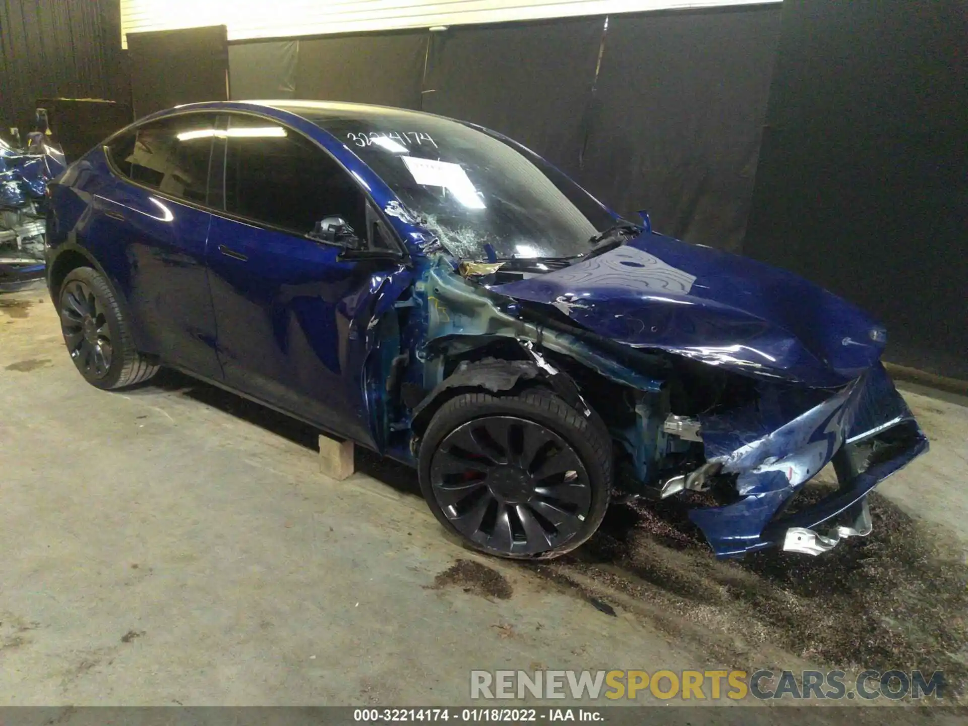 1 Photograph of a damaged car 5YJYGDEF7MF240365 TESLA MODEL Y 2021