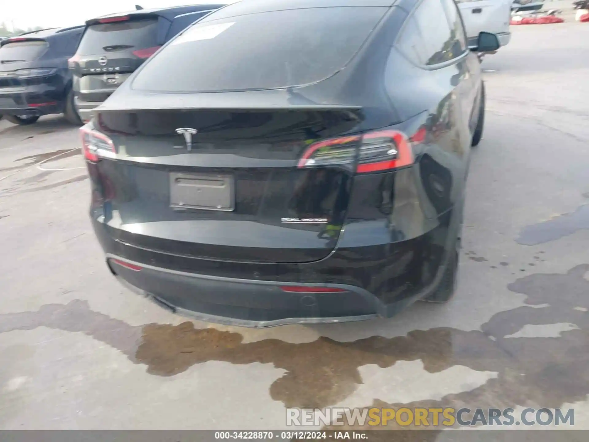 15 Photograph of a damaged car 5YJYGDEF8MF133535 TESLA MODEL Y 2021