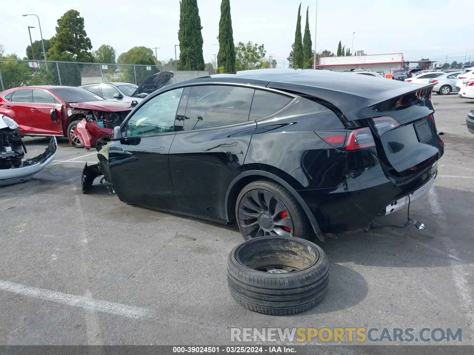 14 Photograph of a damaged car 5YJYGDEF8MF251388 TESLA MODEL Y 2021