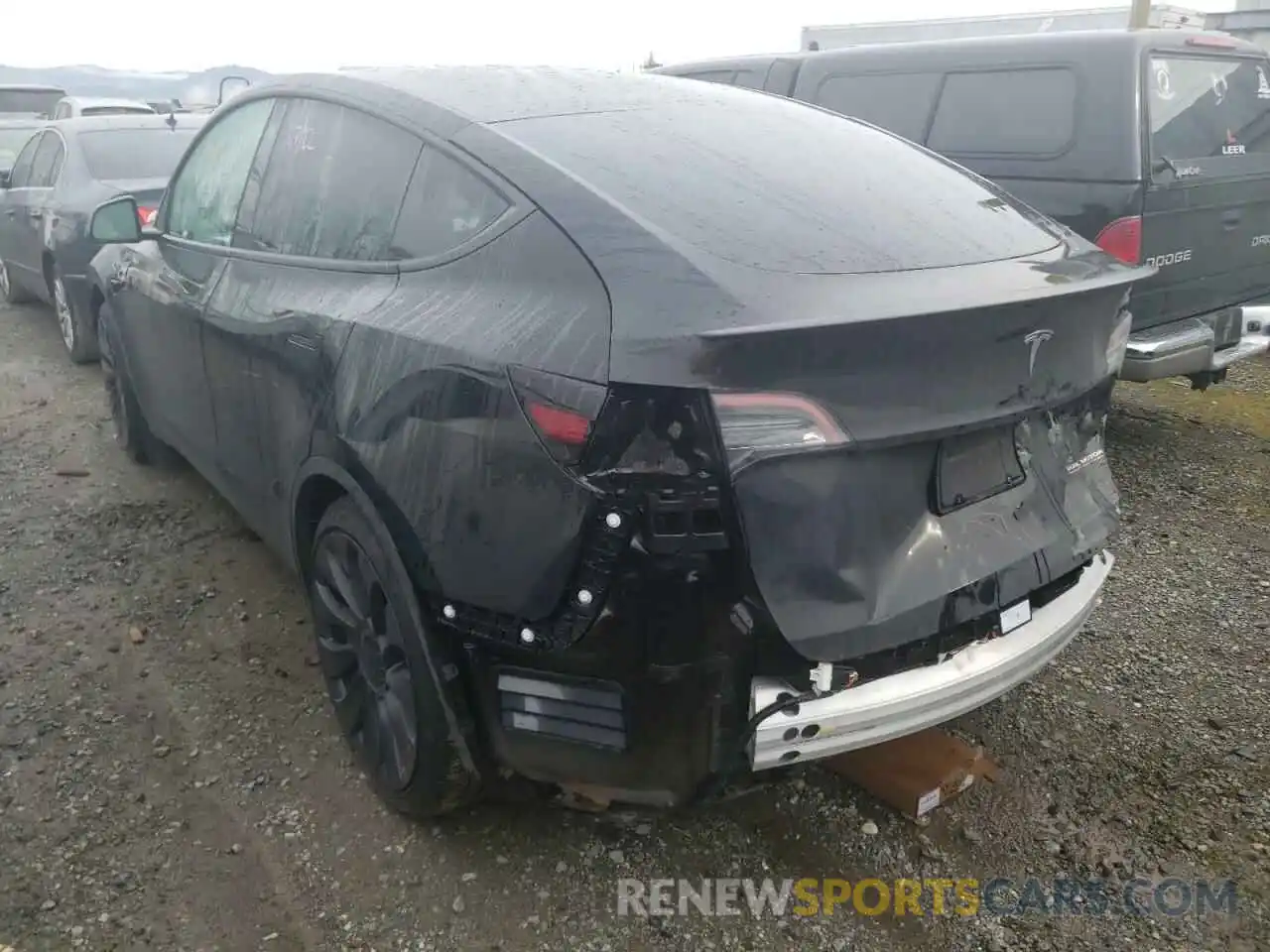 3 Photograph of a damaged car 5YJYGDEF8MF269728 TESLA MODEL Y 2021