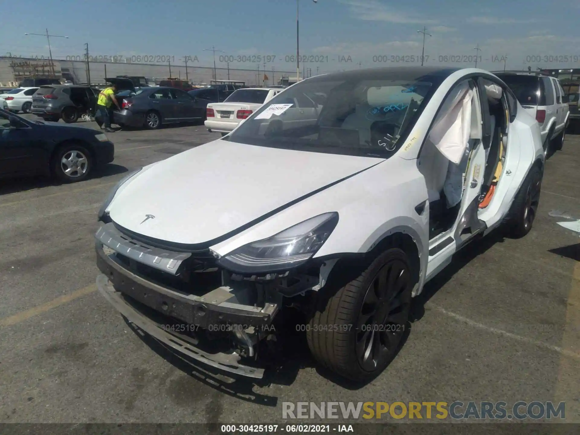 2 Photograph of a damaged car 5YJYGDEF9MF079100 TESLA MODEL Y 2021