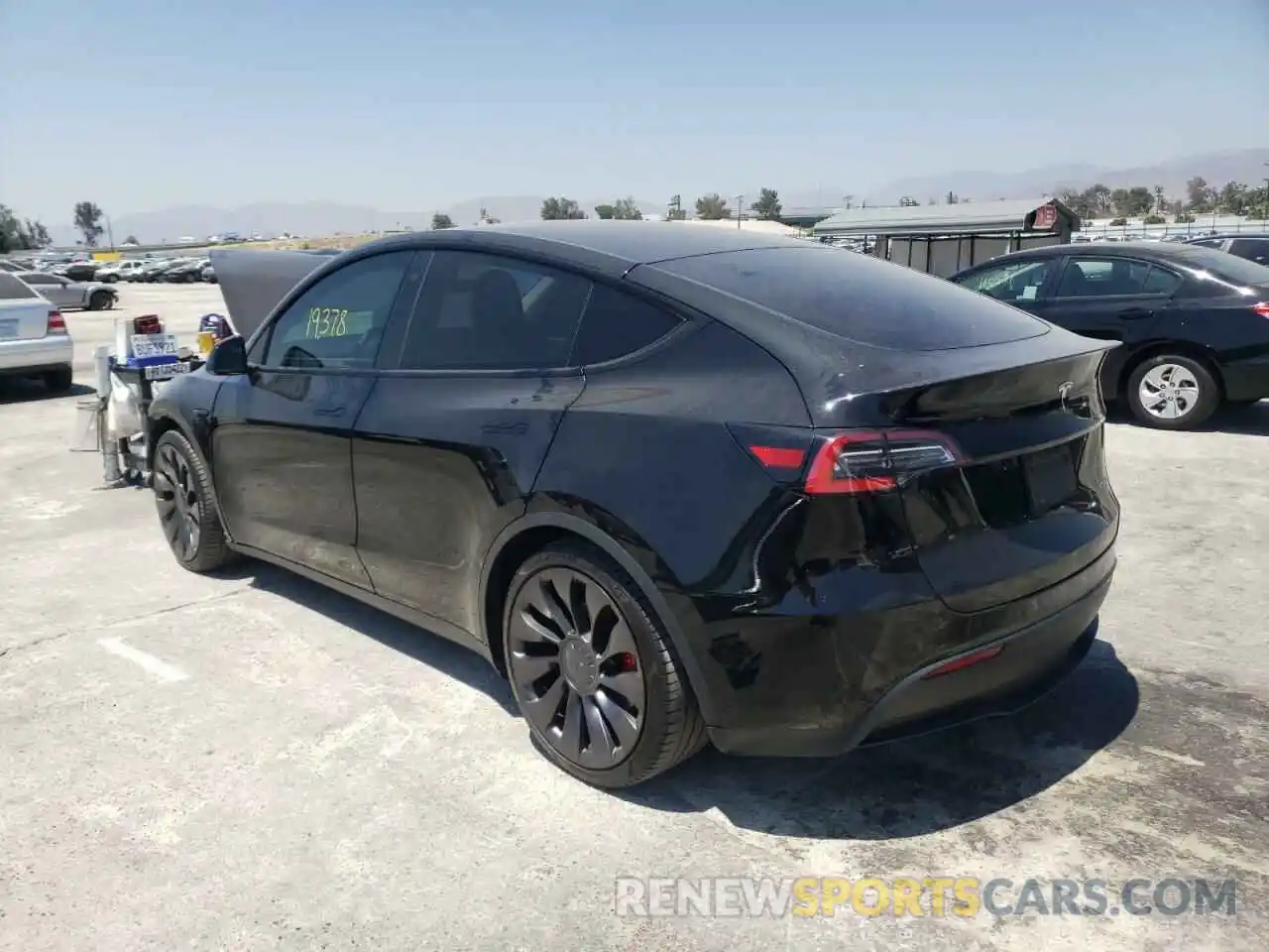 3 Photograph of a damaged car 5YJYGDEF9MF093370 TESLA MODEL Y 2021