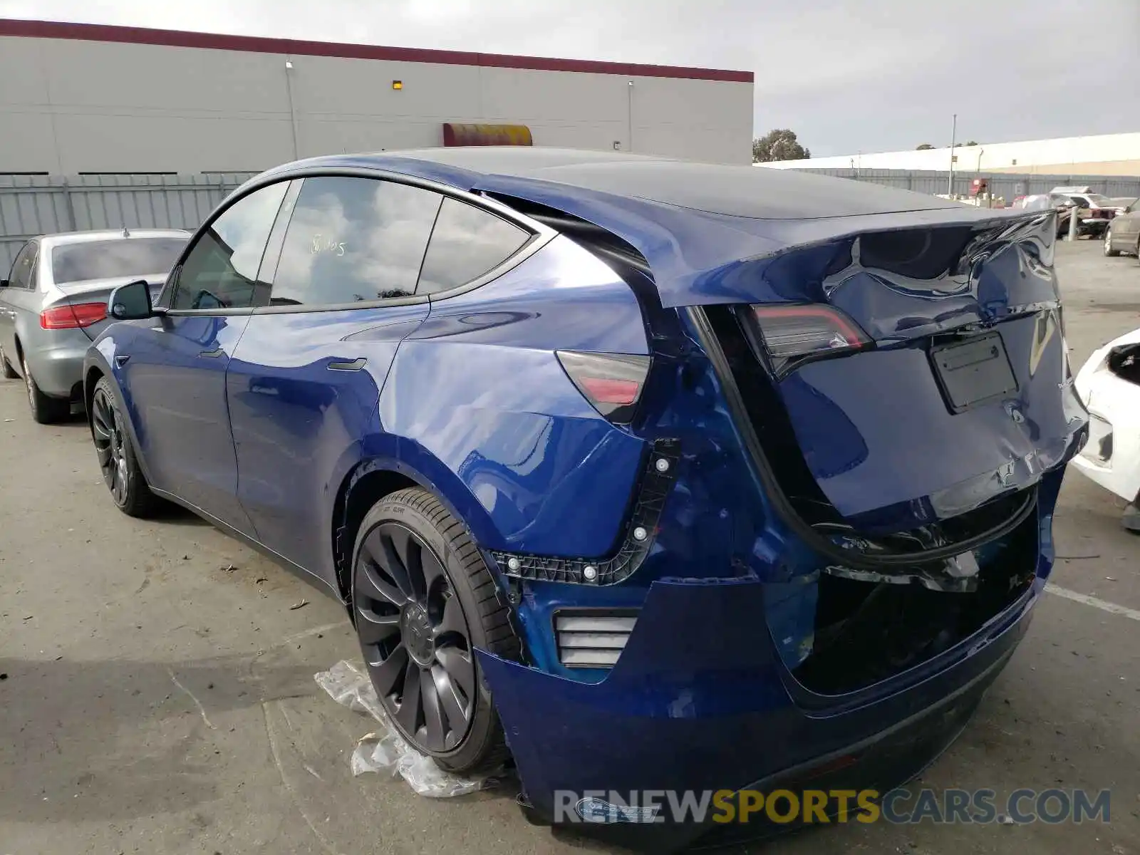 3 Photograph of a damaged car 5YJYGDEF9MF094079 TESLA MODEL Y 2021