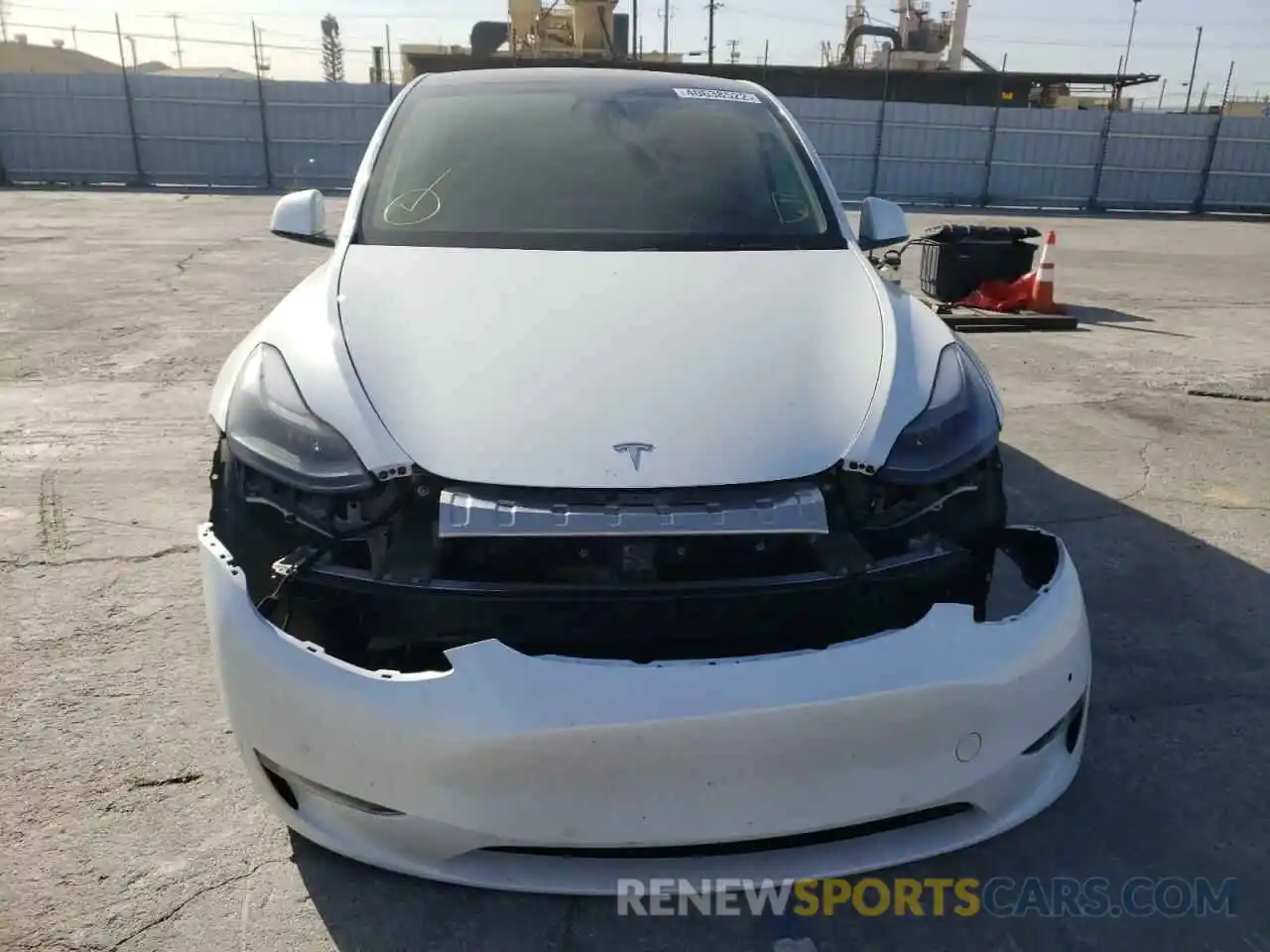 9 Photograph of a damaged car 5YJYGDEF9MF151221 TESLA MODEL Y 2021