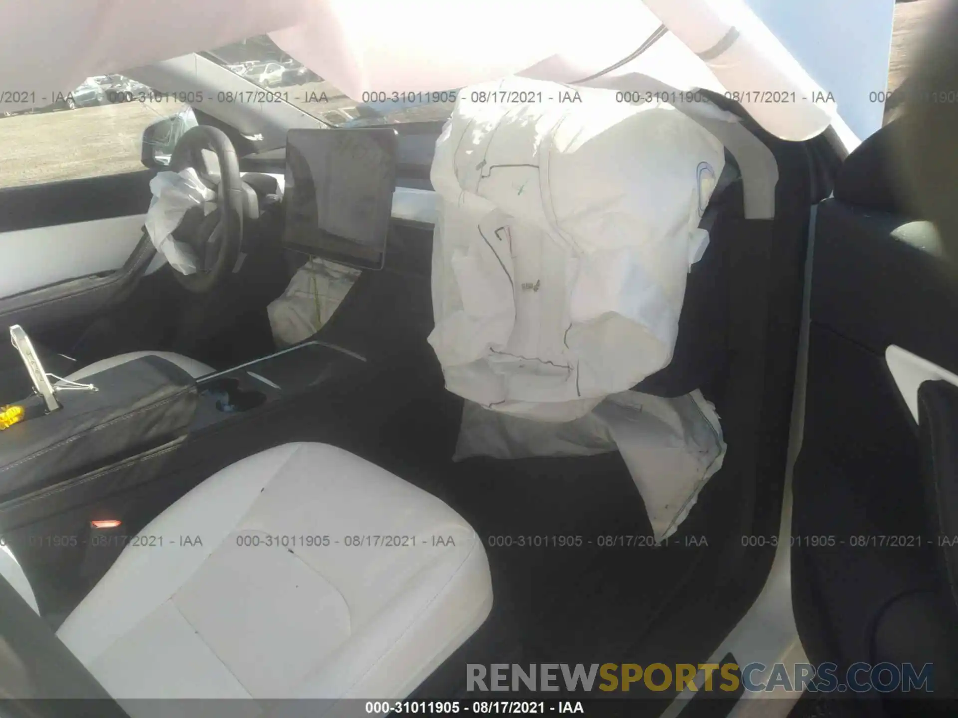 5 Photograph of a damaged car 5YJYGDEF9MF182761 TESLA MODEL Y 2021