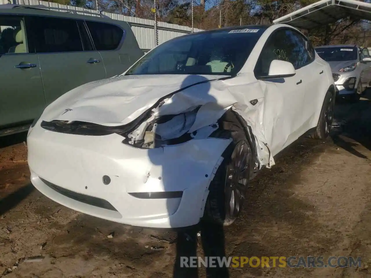 2 Photograph of a damaged car 5YJYGDEF9MF244577 TESLA MODEL Y 2021