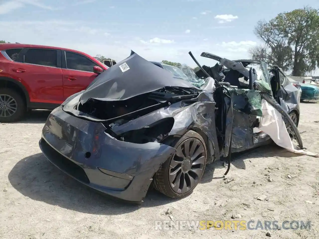 2 Photograph of a damaged car 5YJYGDEF9MF261038 TESLA MODEL Y 2021