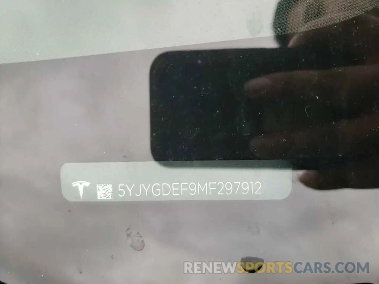 10 Photograph of a damaged car 5YJYGDEF9MF297912 TESLA MODEL Y 2021