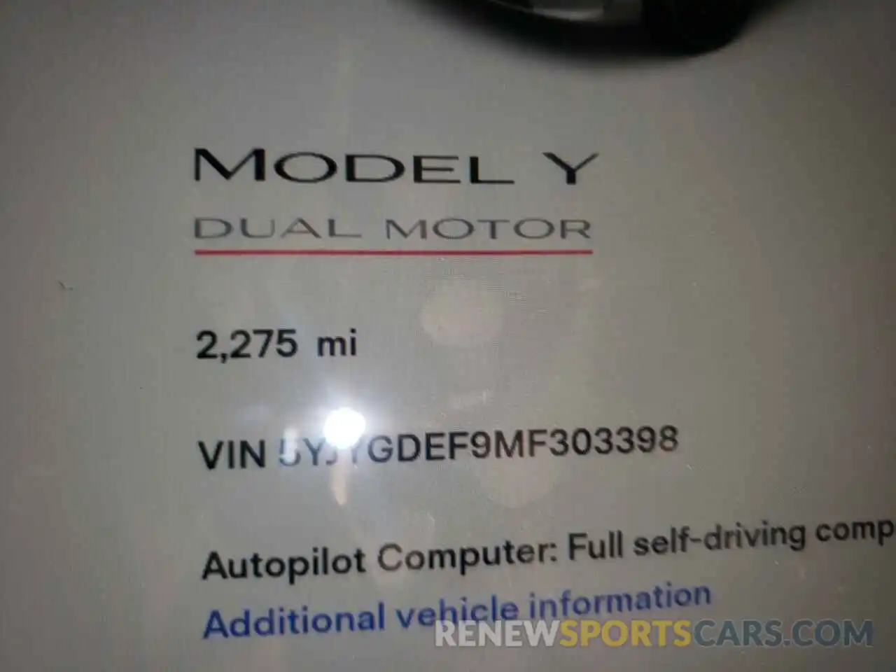 8 Photograph of a damaged car 5YJYGDEF9MF303398 TESLA MODEL Y 2021