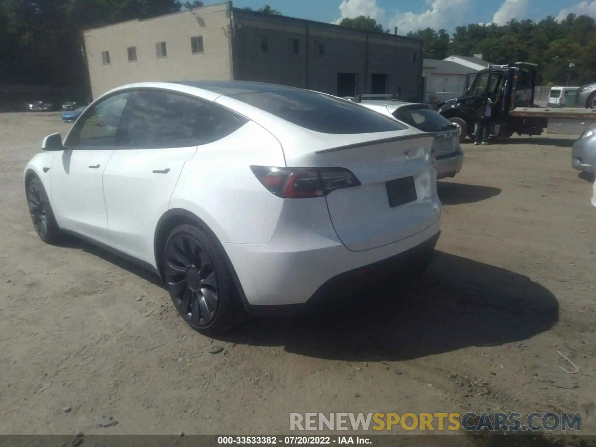 3 Photograph of a damaged car 5YJYGDEFXMF072320 TESLA MODEL Y 2021