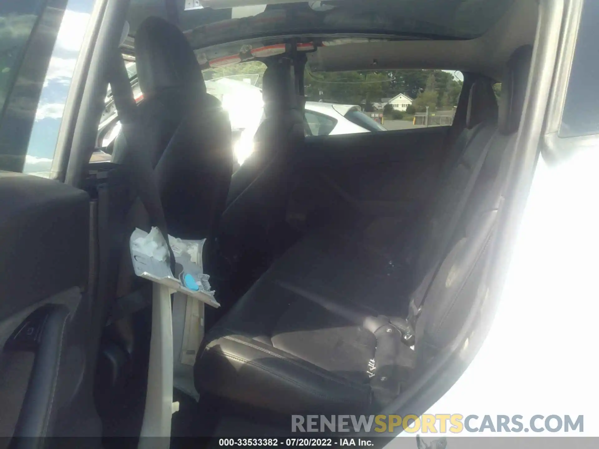 8 Photograph of a damaged car 5YJYGDEFXMF072320 TESLA MODEL Y 2021