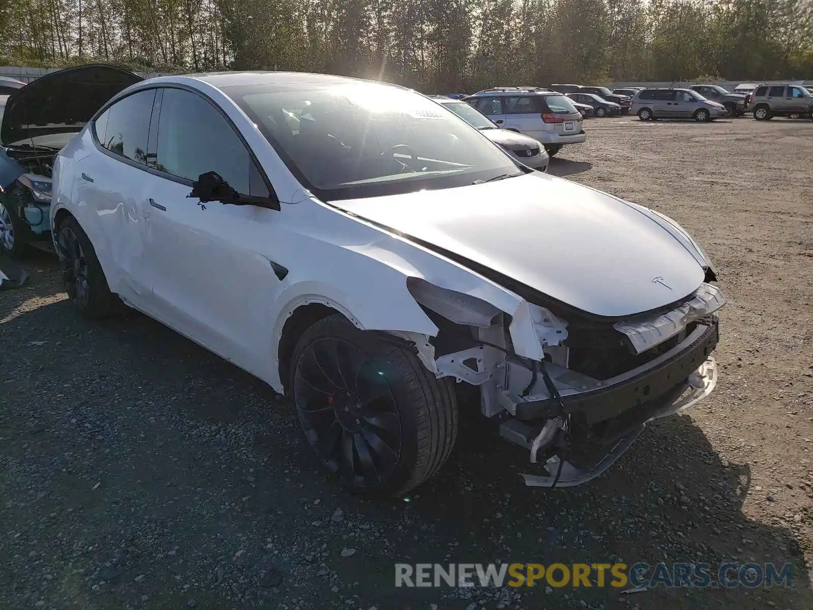 1 Photograph of a damaged car 5YJYGDEFXMF072334 TESLA MODEL Y 2021