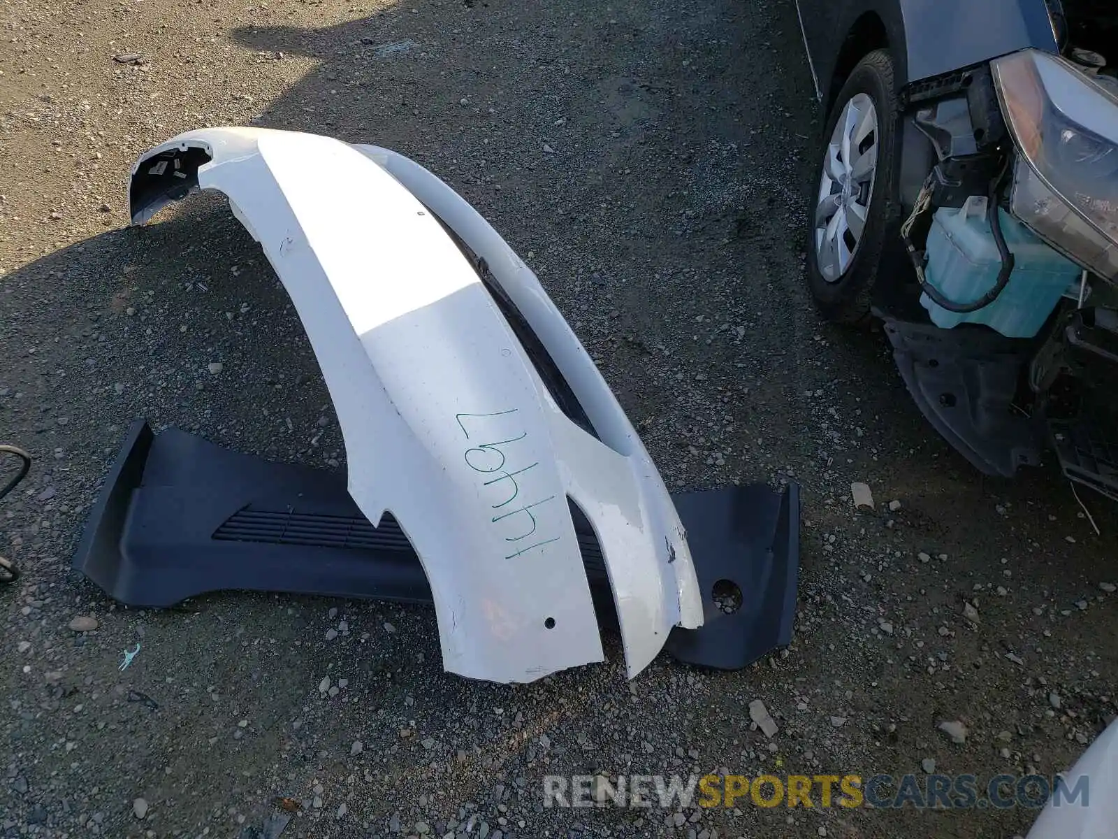 9 Photograph of a damaged car 5YJYGDEFXMF072334 TESLA MODEL Y 2021