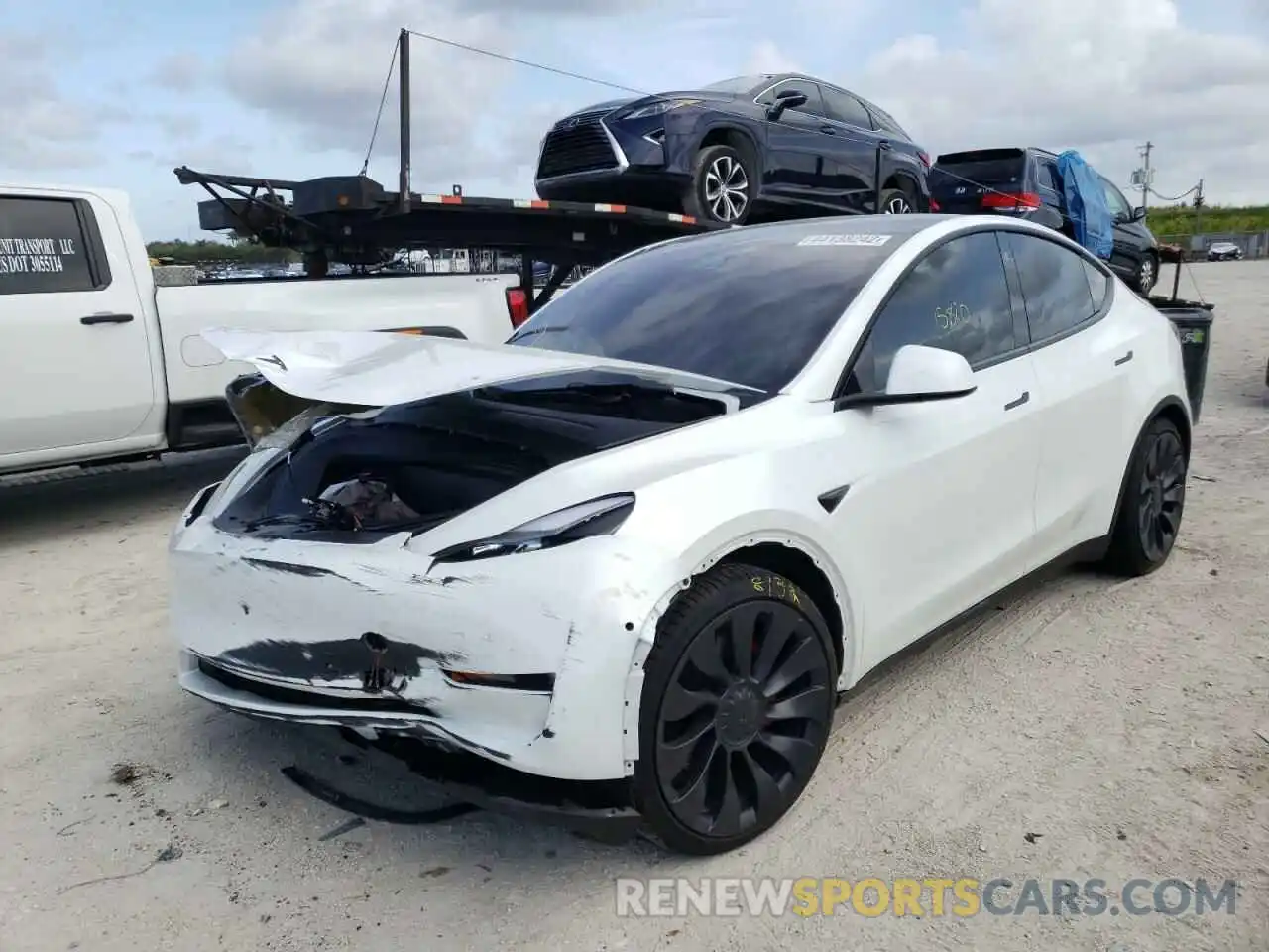 2 Photograph of a damaged car 5YJYGDEFXMF182767 TESLA MODEL Y 2021