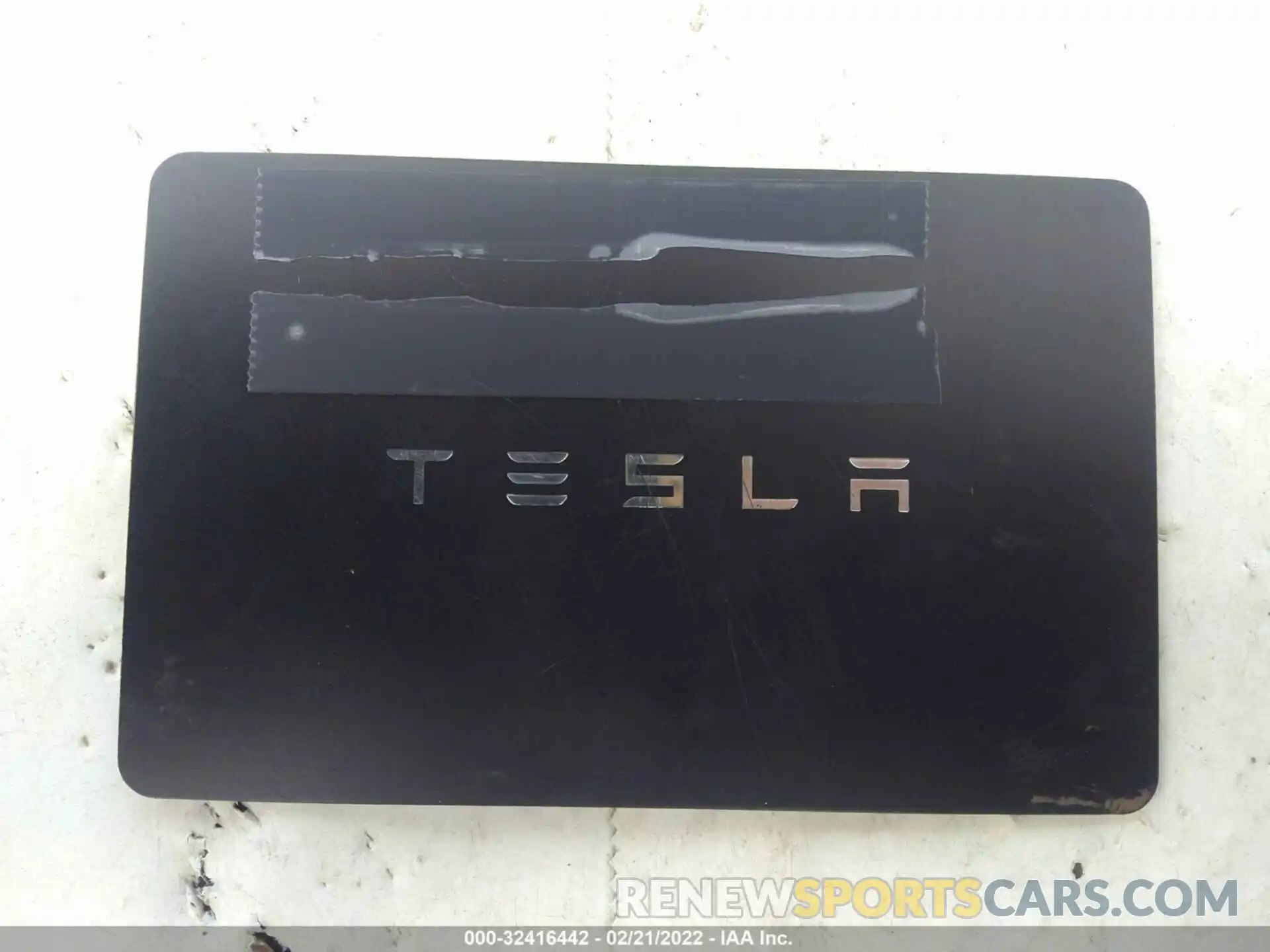 11 Photograph of a damaged car 5YJYGDEFXMF274333 TESLA MODEL Y 2021