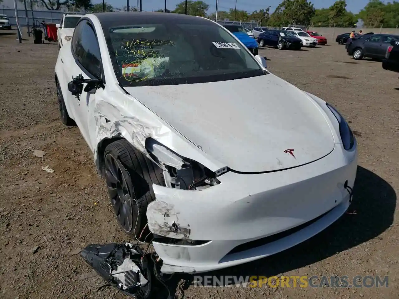 9 Photograph of a damaged car 5YJYGDEFXMF277863 TESLA MODEL Y 2021