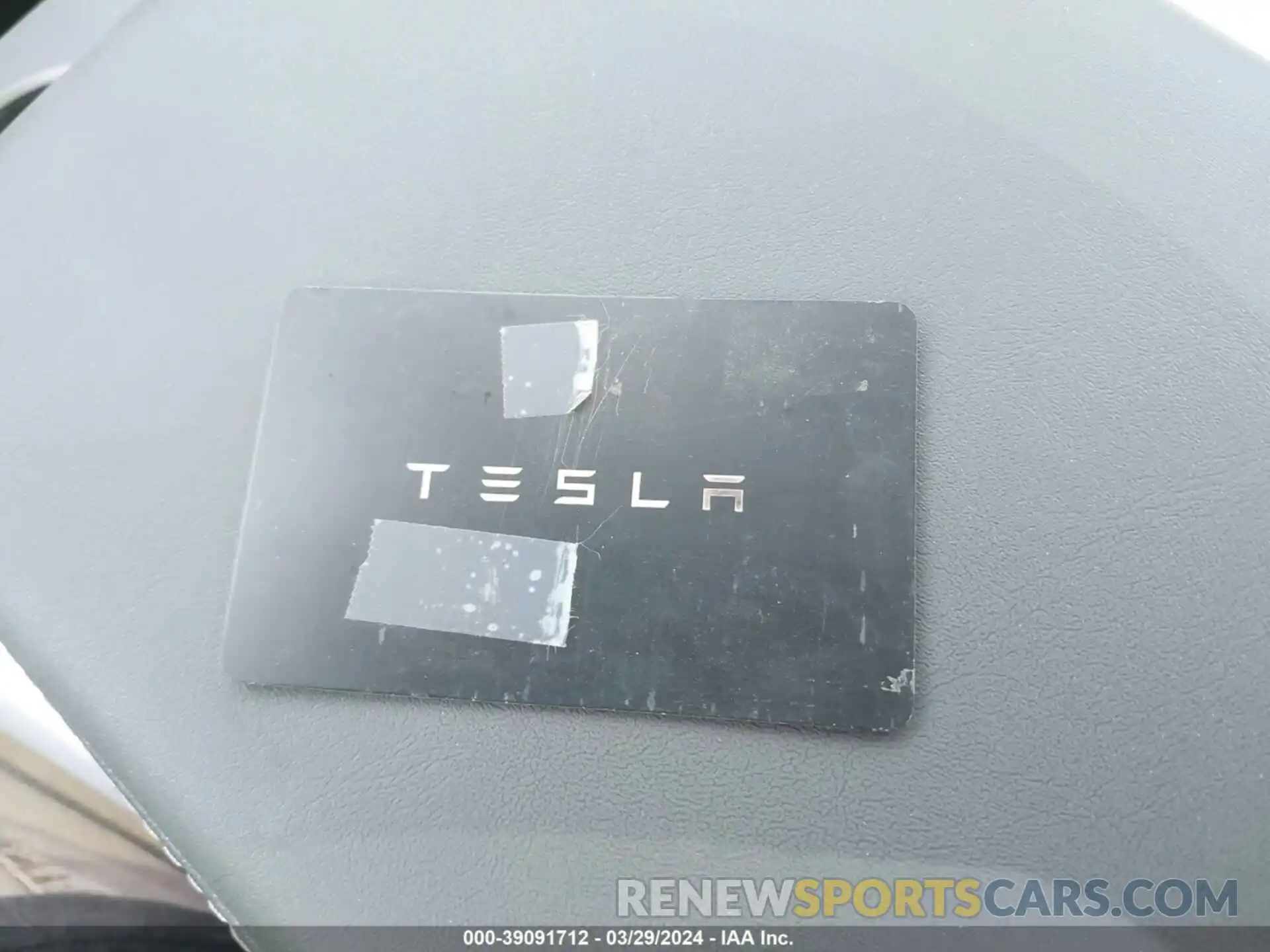 11 Photograph of a damaged car 7SAYGAEE0NF570780 TESLA MODEL Y 2022