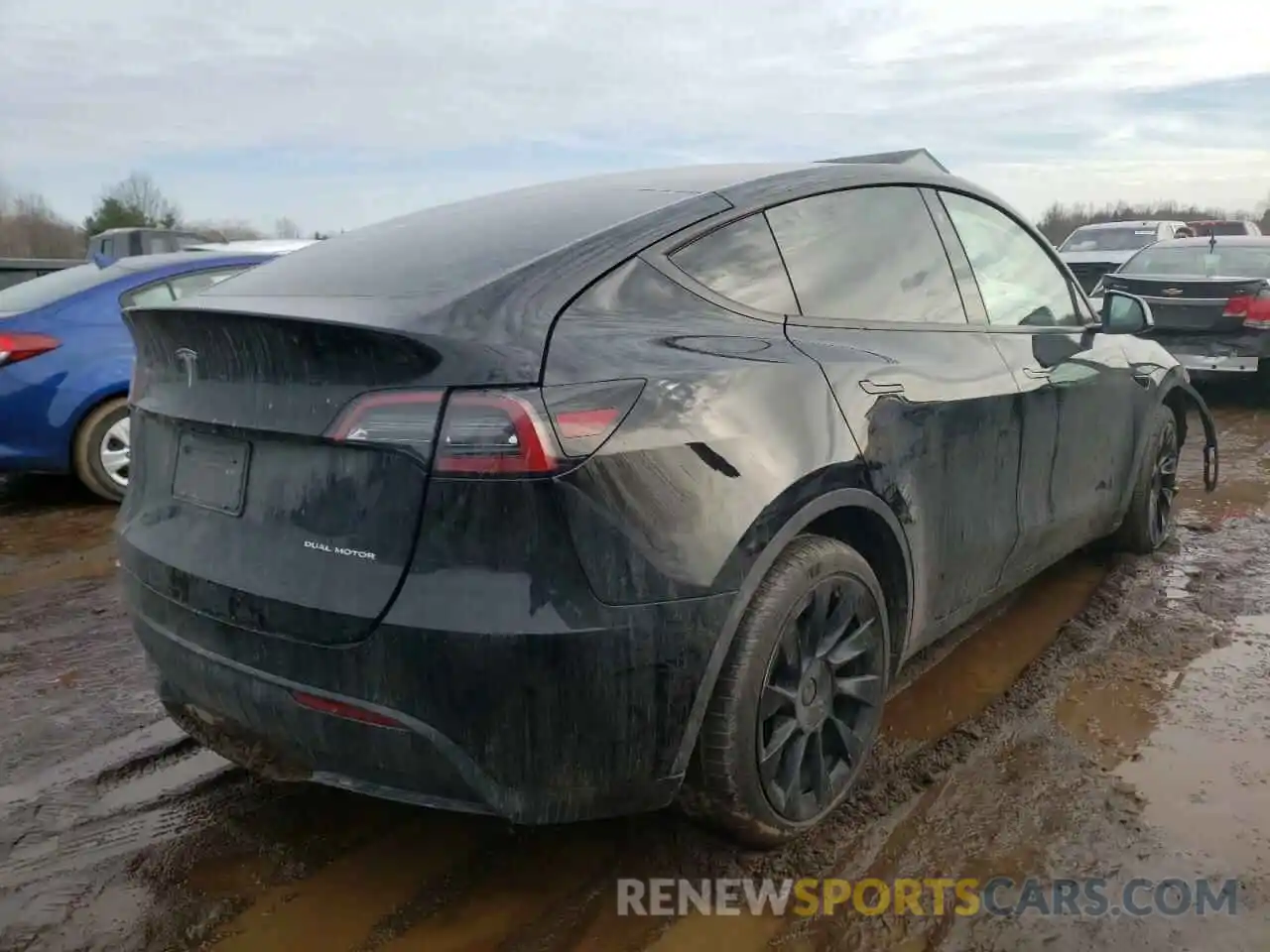 4 Фотография поврежденного автомобиля 7SAYGAEE1NF328922 TESLA MODEL Y 2022