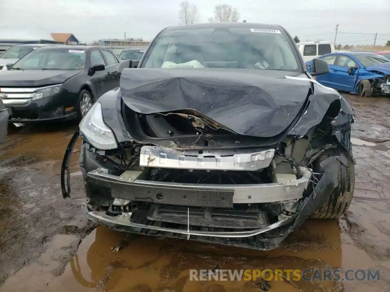 9 Photograph of a damaged car 7SAYGAEE1NF328922 TESLA MODEL Y 2022