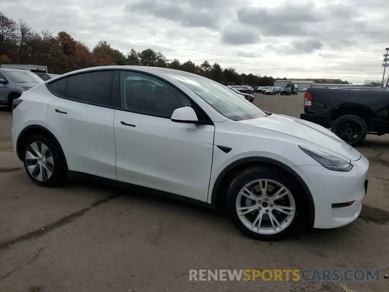 4 Фотография поврежденного автомобиля 7SAYGAEE1NF377926 TESLA MODEL Y 2022