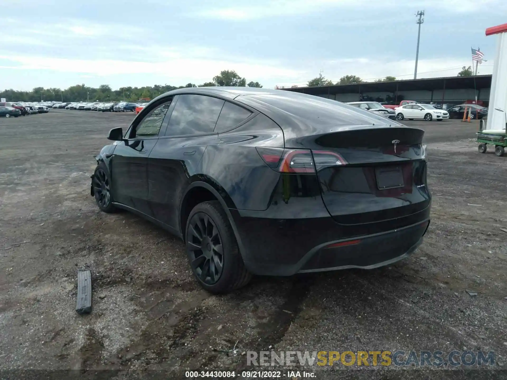 3 Photograph of a damaged car 7SAYGAEE3NF429024 TESLA MODEL Y 2022