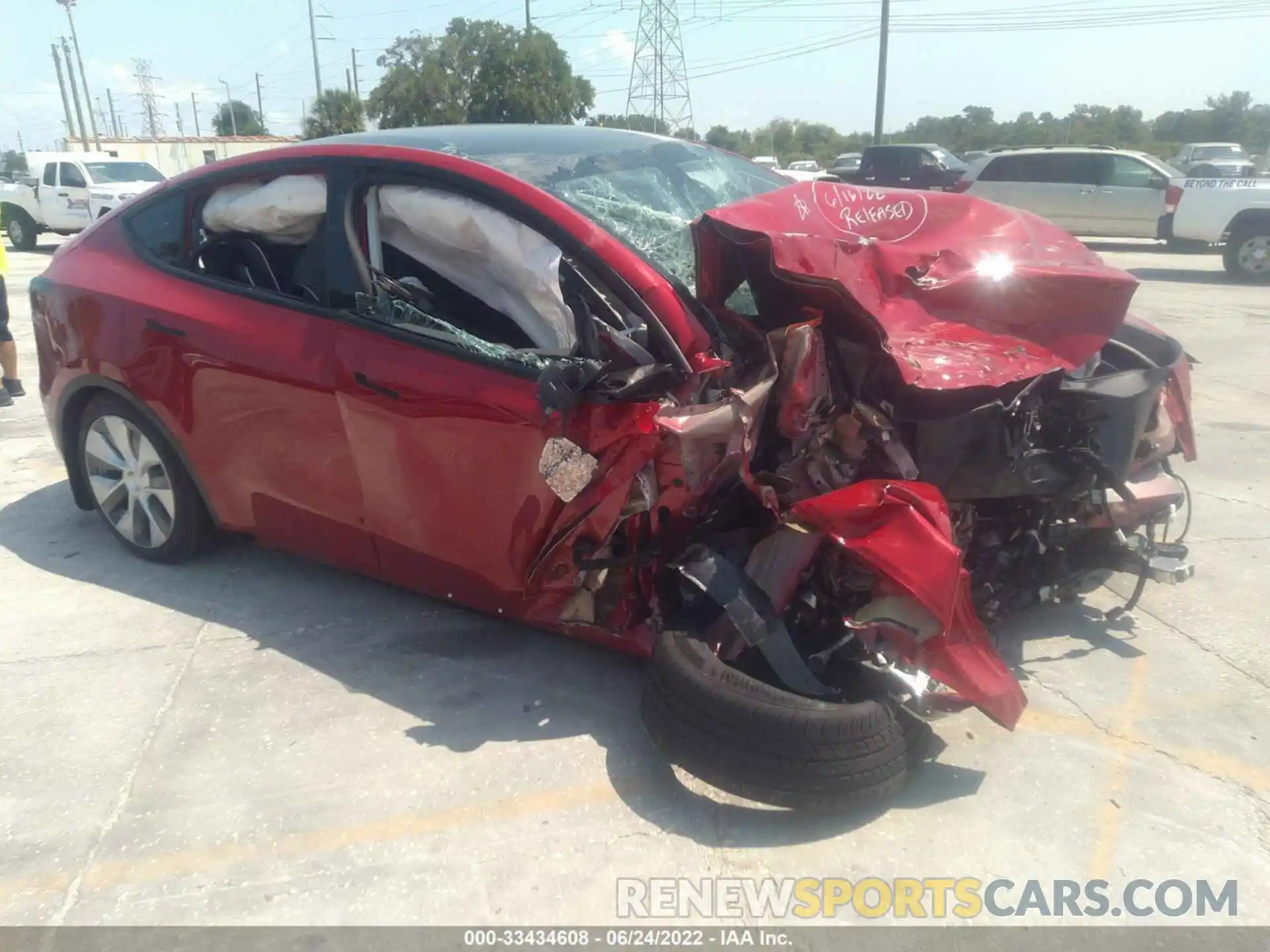 1 Photograph of a damaged car 7SAYGAEE4NF393604 TESLA MODEL Y 2022