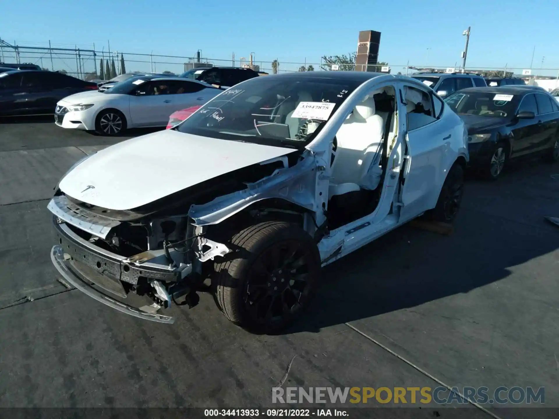 6 Photograph of a damaged car 7SAYGAEE4NF406898 TESLA MODEL Y 2022