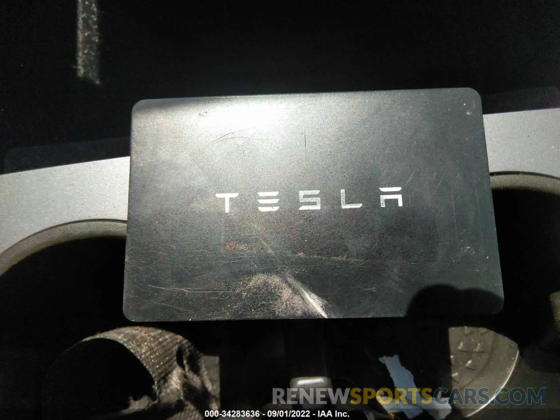 11 Photograph of a damaged car 7SAYGAEE4NF428822 TESLA MODEL Y 2022