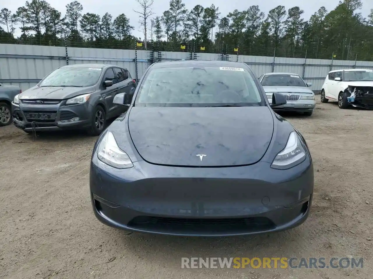 5 Photograph of a damaged car 7SAYGAEE6NF570055 TESLA MODEL Y 2022