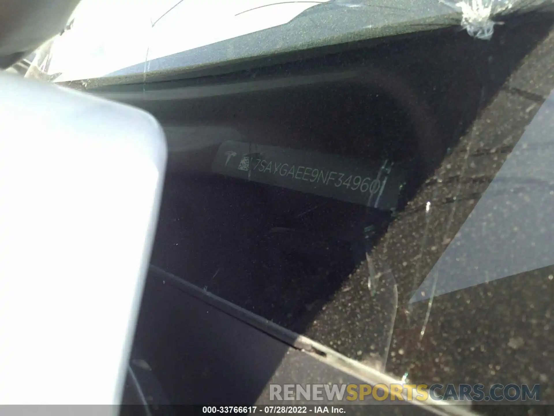 9 Photograph of a damaged car 7SAYGAEE9NF349601 TESLA MODEL Y 2022