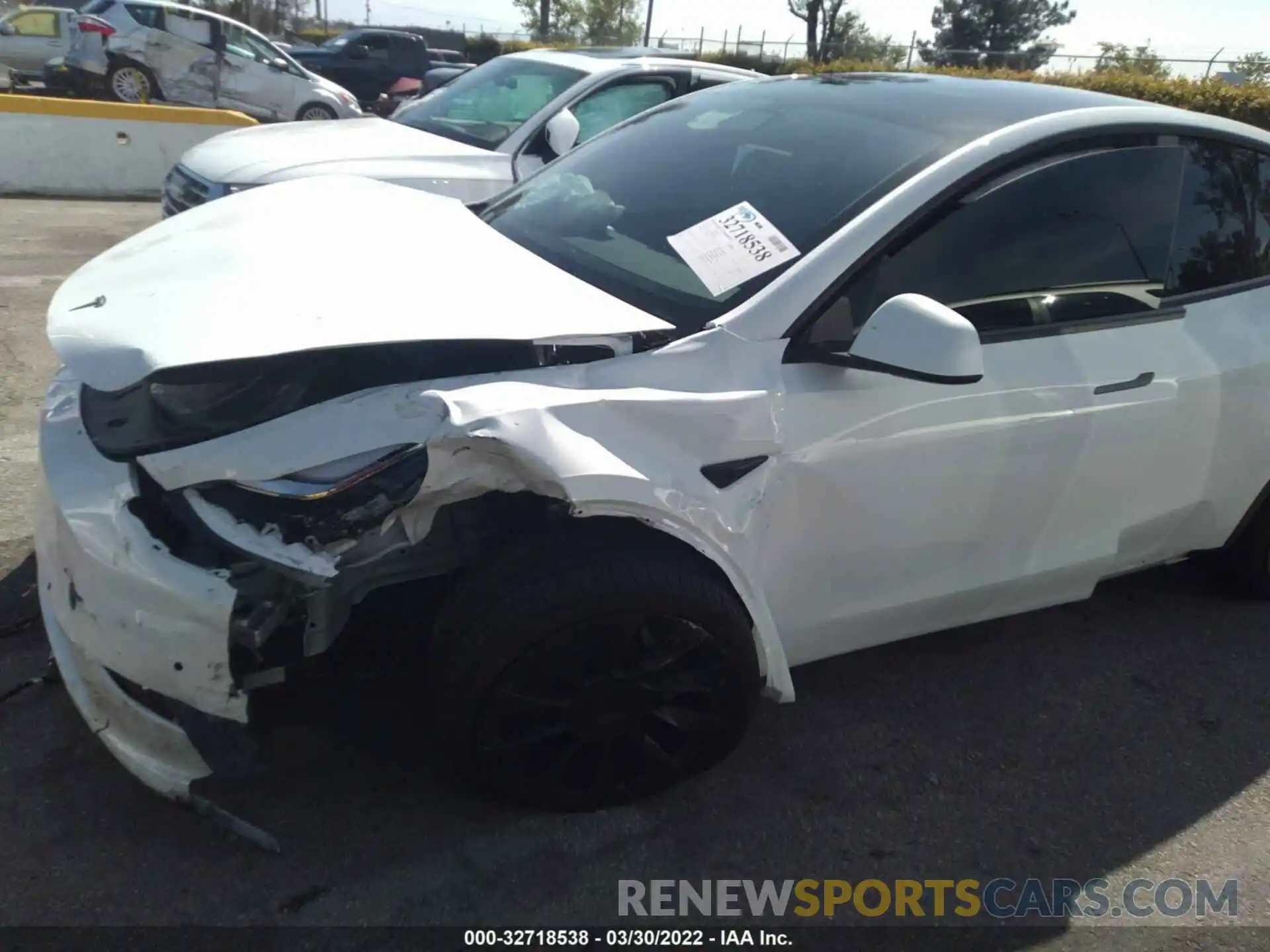 6 Photograph of a damaged car 7SAYGAEE9NF357827 TESLA MODEL Y 2022